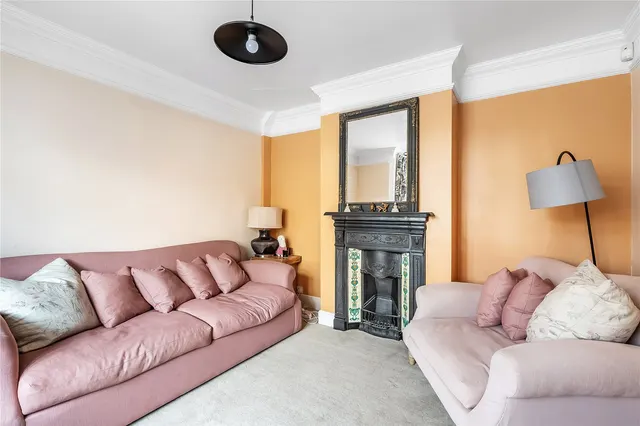Photo 2 — St. Johns Road, Sevenoaks, Kent, TN13 3LR