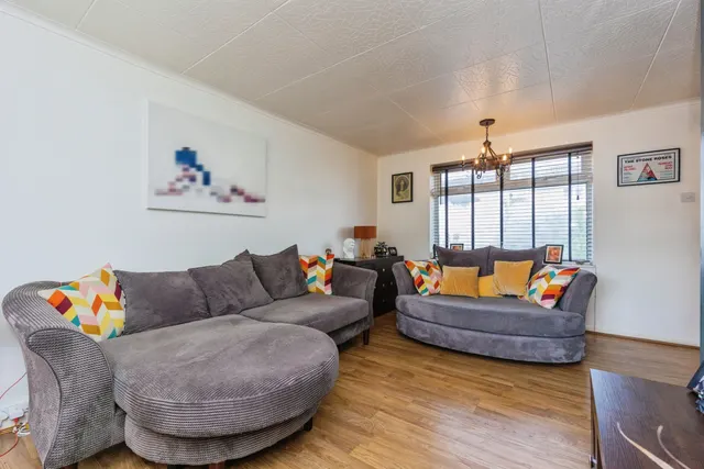 Anglesey Road, Ashton-Under-Lyne, OL7, photo 3