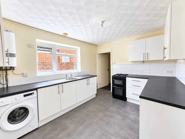 Livingstone Road, Southampton, SO14, photo 1