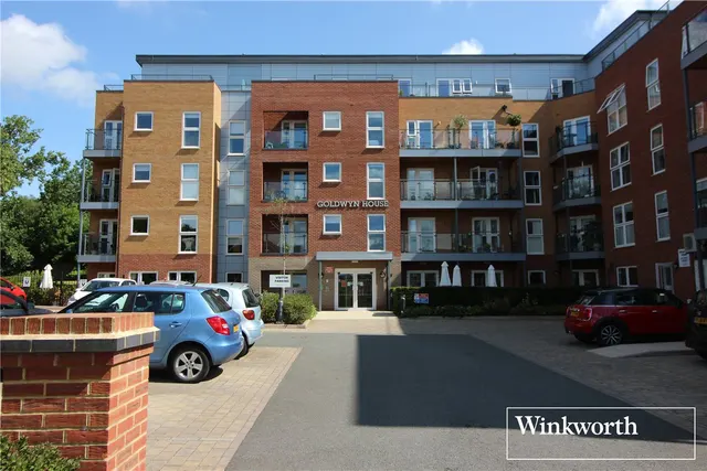 Studio Way, Borehamwood, WD6, photo 1