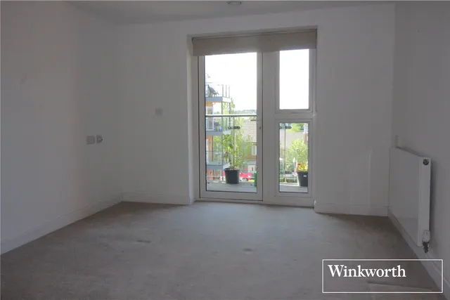 Studio Way, Borehamwood, Hertfordshire, WD6, photo 1