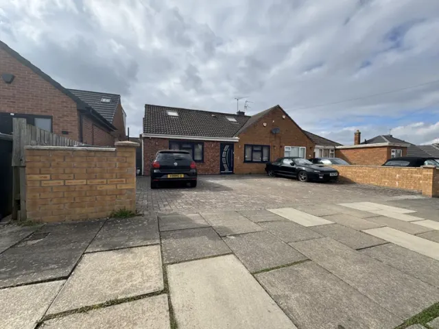 Oakside Crescent, Leicester, LE5 6SL, photo 1