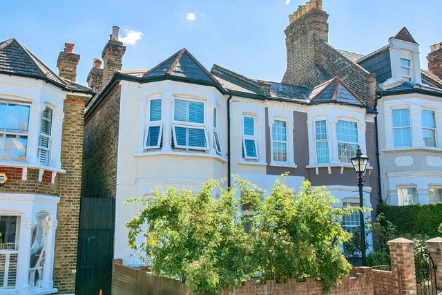 Farren Road, London, SE23, photo 1