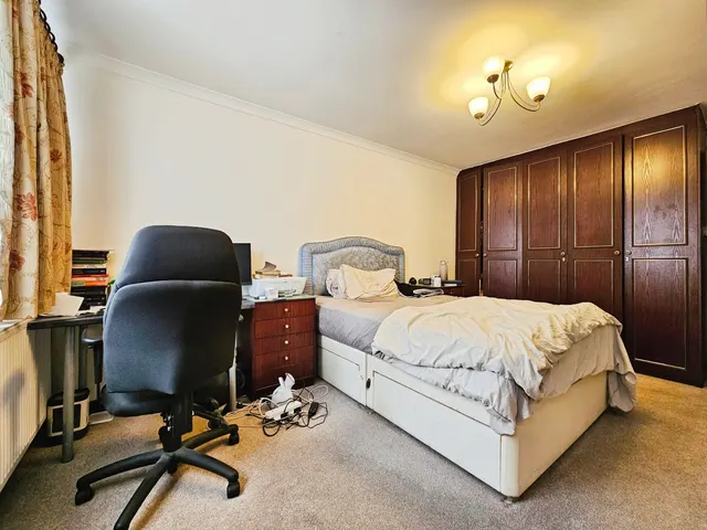 Jordans Close, Stanwell, TW19, photo 1