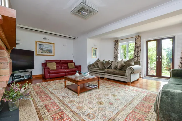 Wotton Court, St Nicholas At Wade, CT7, photo 3