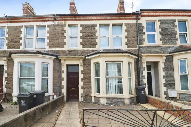 Crwys Road, CARDIFF, South Glamorgan, CF24, photo 1