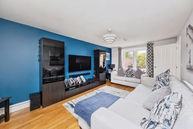 Photo 3 — Watts Road, Banbury, Oxfordshire, OX16