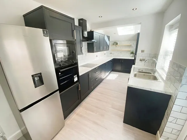 Oakfield Street, Altrincham, WA15, photo 2