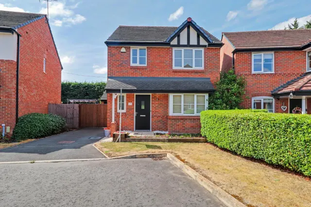 Sandbrook Close, Crewe, photo 1