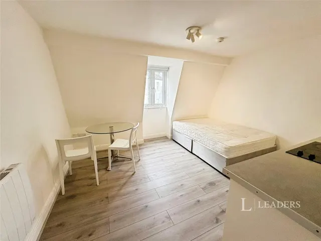 Buckingham Place, Brighton, BN1, photo 3