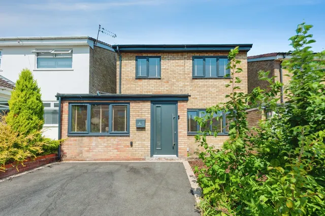 The Paddock, Woolton, L25, photo 1