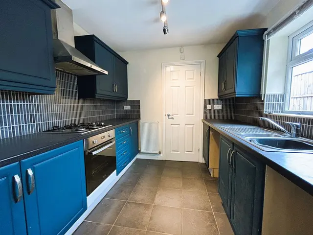 Brownhills Road, Walsall Wood, WS8, photo 2