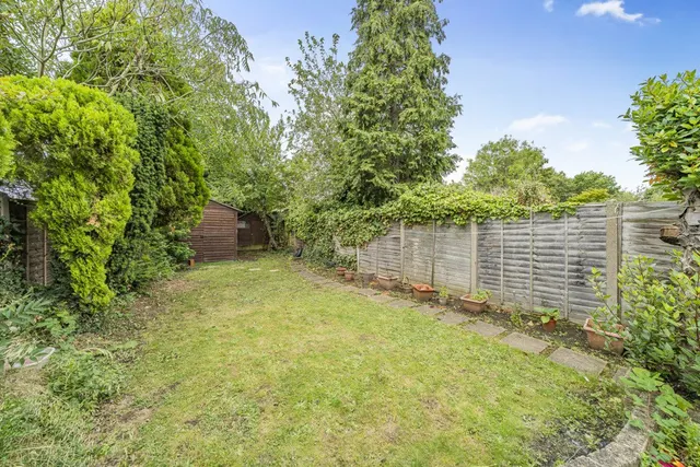 Photo 2 — Bellingham Road, SE6