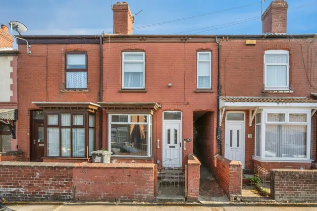 Victoria Road, Mexborough, photo 1