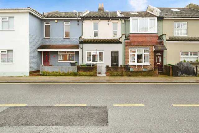 Highland Road, SOUTHSEA, photo 1
