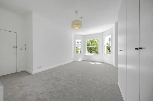 Adamson Road, London, NW3, photo 1