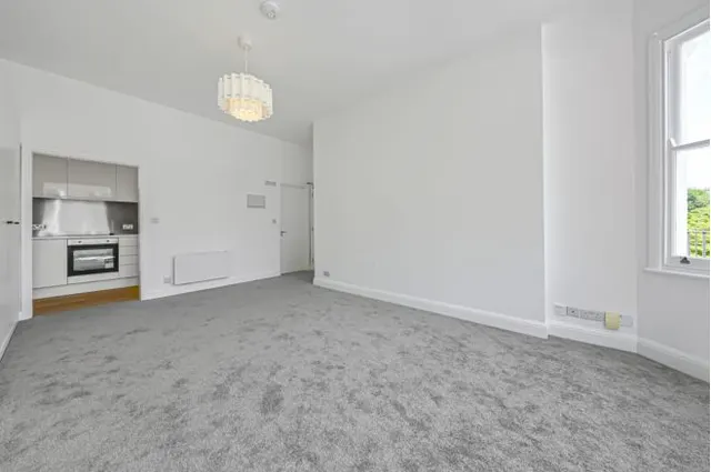 Adamson Road, London, NW3, photo 3