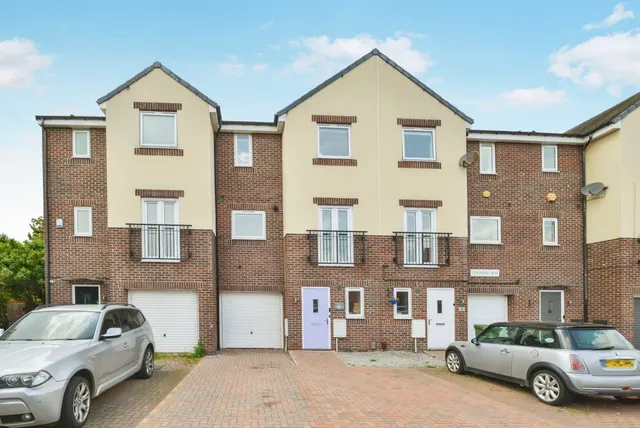 Pottery Wharf, Stockton-On-Tees, TS17, photo 1