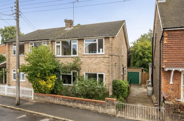 Madan Road, Westerham, photo 1