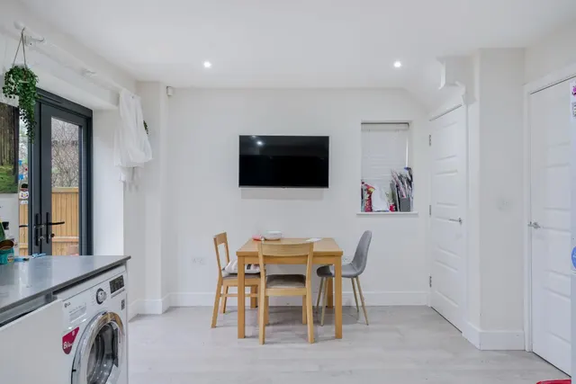 Birkbeck Road, Beckenham, BR3, photo 1