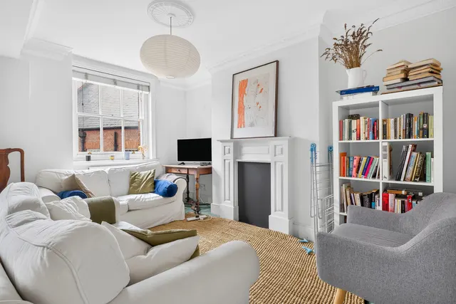 Clerkenwell Road, London, EC1M, photo 1