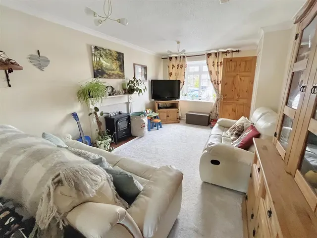 Photo 3 — Blackmore Road, Shaftesbury, Dorset SP7 8RD