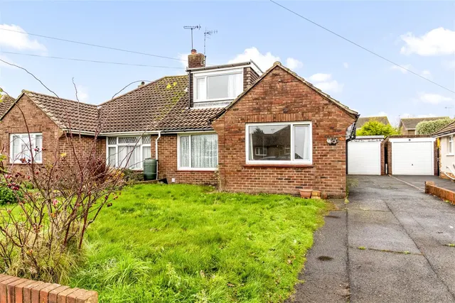 Rackham Road, Worthing, photo 1