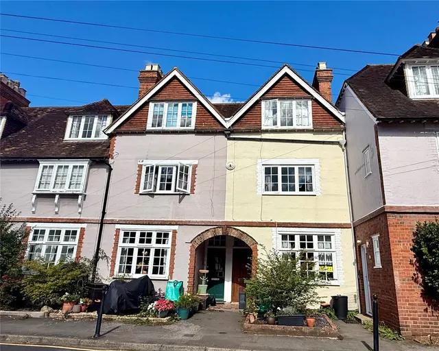 Lime Tree Walk, Kent, TN13, photo 1