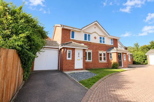 Hilperton, Trowbridge, photo 1