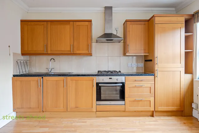 Gipsy Road, London, SE27, photo 2