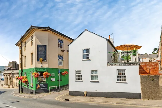 Commercial Road, Dawlish, EX7, photo 1