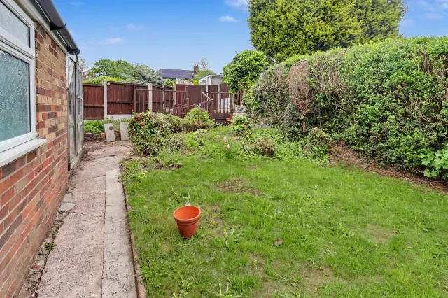 Lightwood Road, Stoke-On-Trent, photo 3