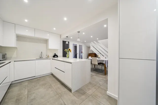 Clarks Lane, Sevenoaks, TN14, photo 3