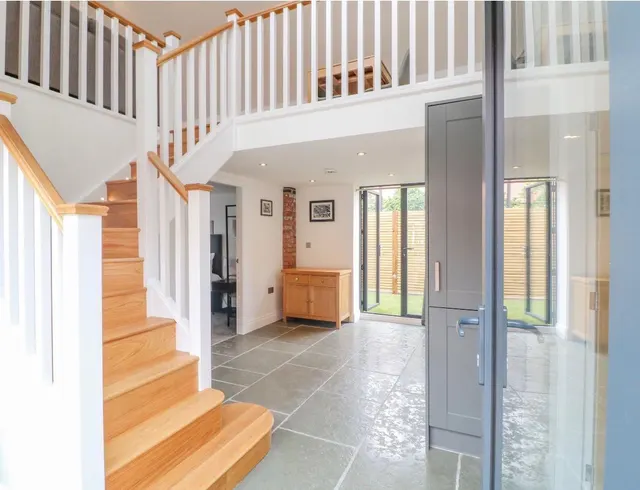 Main Street, Sutton-on-trent, NG23, photo 3