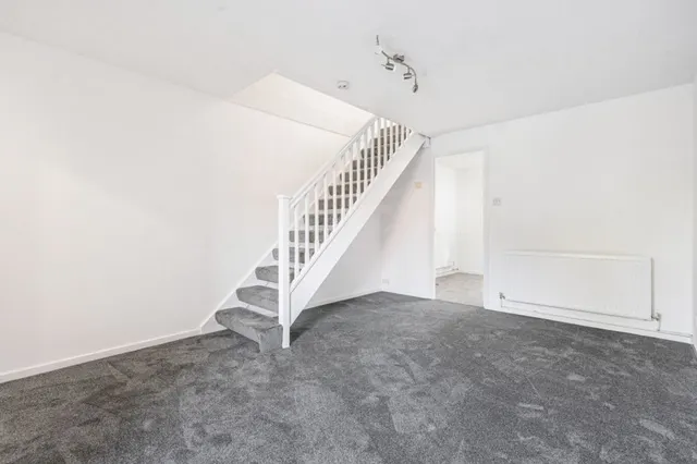 Lowdell Close, Yiewsley, UB7, photo 3