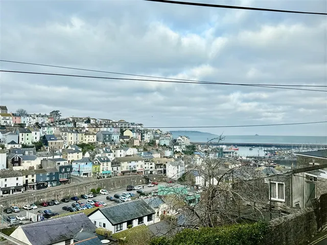Mount Pleasant Road, Brixham, photo 2