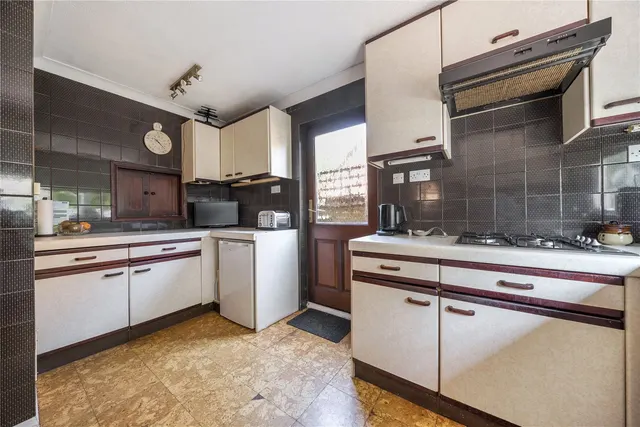 Photo 3 — Grasmere Road, Orpington, BR6
