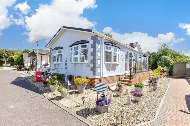 Faversham Road, Seasalter, CT5, photo 1