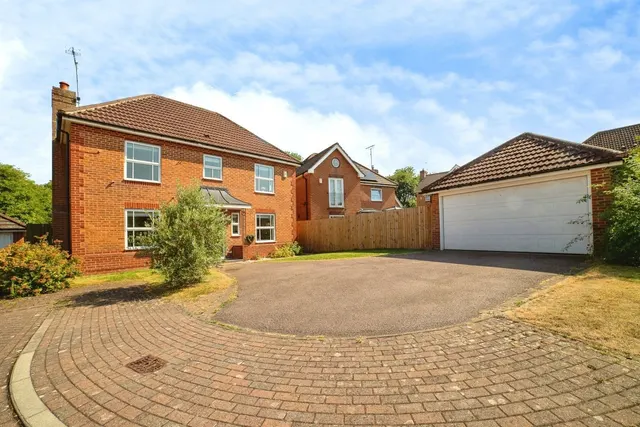 Chestnut Gardens, SUTTON-IN-ASHFIELD, Nottinghamshire, NG17, photo 1
