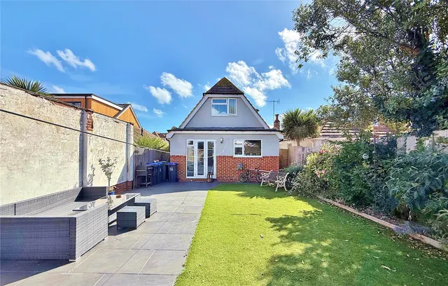 Eirene Road, Goring-by-Sea, BN12, photo 1