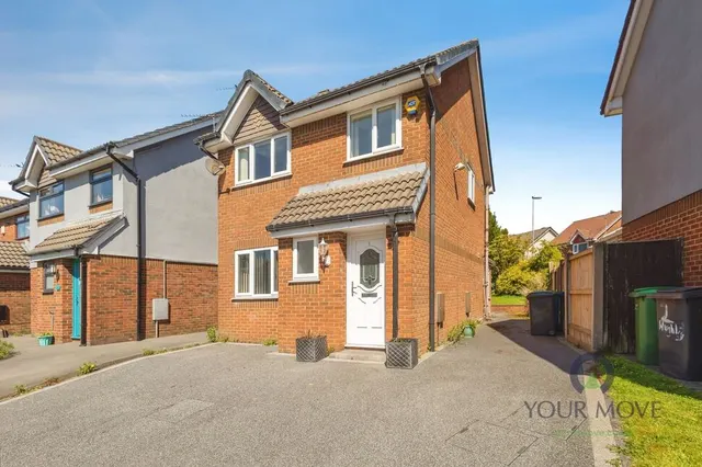 Hughley Close, Royton, OL2, photo 1