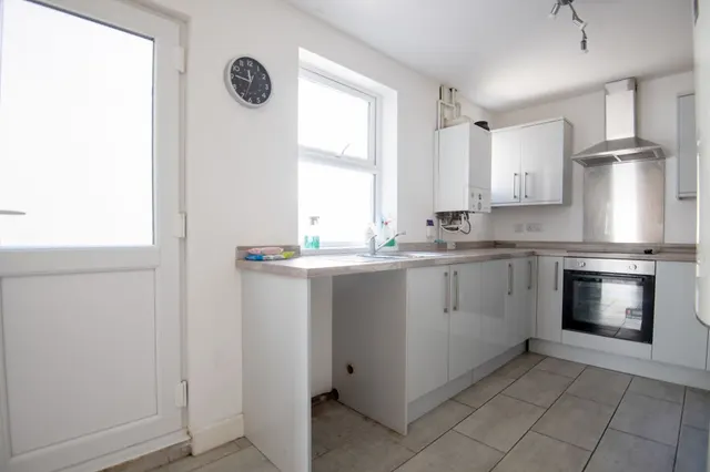Great Park Street, Wellingborough, NN8, photo 2