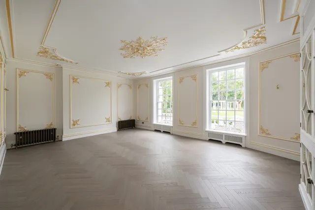 The Bishops Avenue, London, N2, photo 2