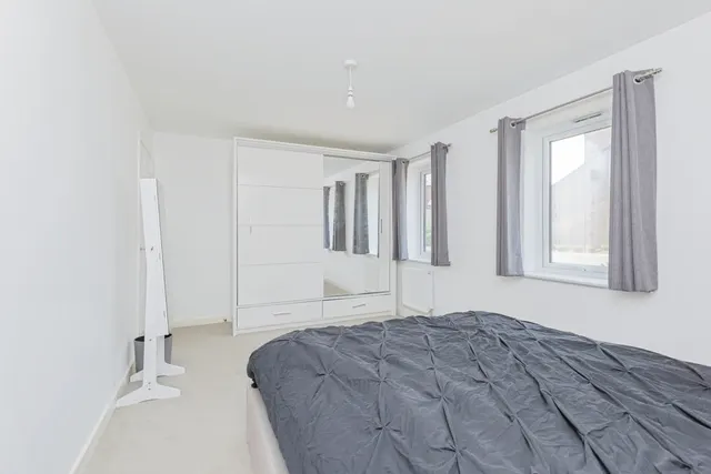 Round Meadow Road, Leicester, LE4, photo 3