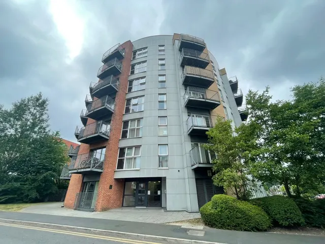 Stillwater Drive, Manchester, M11, photo 1