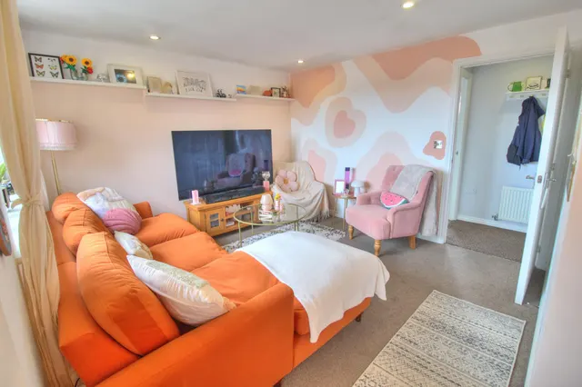 Halt Mews, Kingswinford, DY6, photo 3