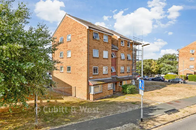 Balcombe Road, Peacehaven, BN10, photo 1