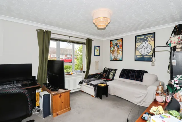Gainsborough Drive, Halesworth, IP19, photo 2