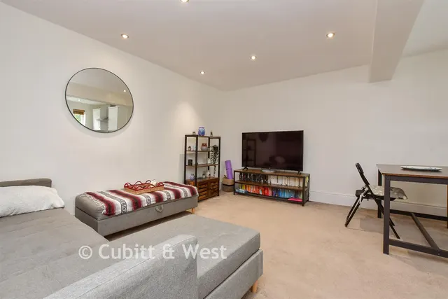 Egmont Road, Sutton, SM2, photo 3