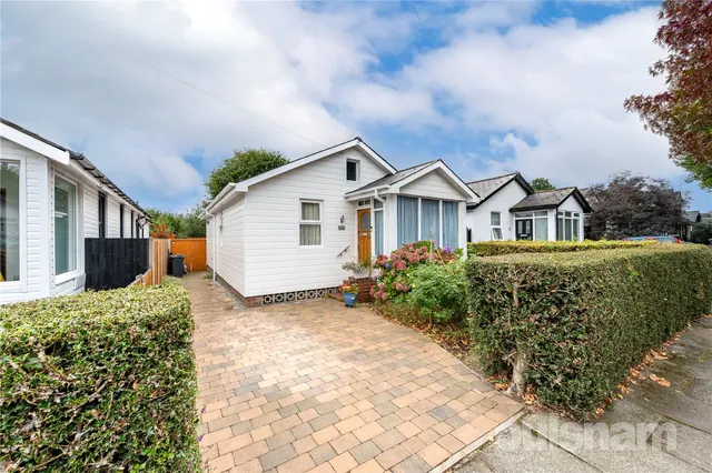 Hawkesley Drive, Northfield, Birmingham, B31 4EZ, photo 1